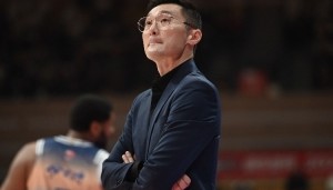 麦穗丰：新疆男篮能够晋级少不了主教练刘炜的进步